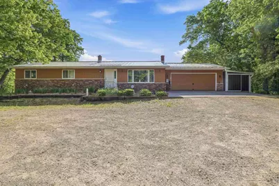 N3660 9th Avenue, Hancock, WI 54943 - Photo 1