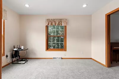 2640 Soman Court, Green Bay, WI 54311 - Photo 7