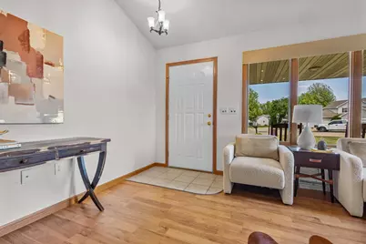 N9513 Cathy Court, Appleton, WI 54915 - Photo 5