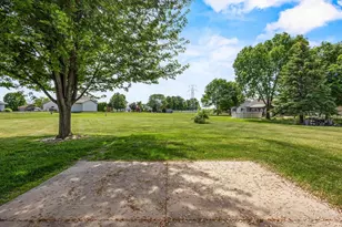 N9513 Cathy Ct, Appleton, WI 54915 - Photo 41
