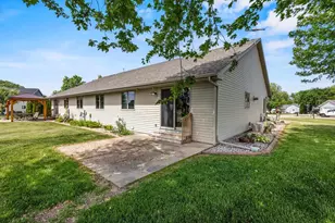 N9513 Cathy Ct, Appleton, WI 54915 - Photo 37