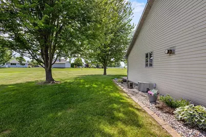 N9513 Cathy Court, Appleton, WI 54915 - Photo 35