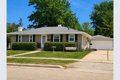 1121 Calder Street, Menasha, WI 54952 - Photo 1