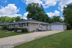 1121 Calder St, Menasha, WI 54952 - Photo 1