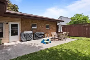 1125 Coolidge Ave, Oshkosh, WI 54902 - Photo 33