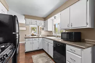 1125 Coolidge Ave, Oshkosh, WI 54902 - Photo 21