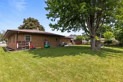 1125 Coolidge Avenue, Oshkosh, WI 54902 - Photo 15