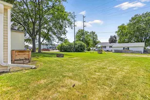 801 W Scott St, Fond du Lac, WI 54937 - Photo 33