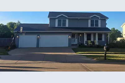 1204 Fairfax Street, Oshkosh, WI 54904 - Photo 1