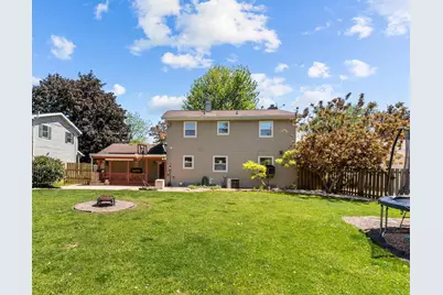 1147 Green Acres Lane, Neenah, WI 54956 - Photo 13