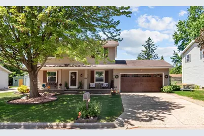 1147 Green Acres Lane, Neenah, WI 54956 - Photo 3