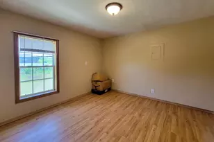 390 Water St, Iola, WI 54945 - Photo 19