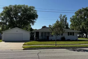 1404 Spence St, Green Bay, WI 54304 - Photo 1