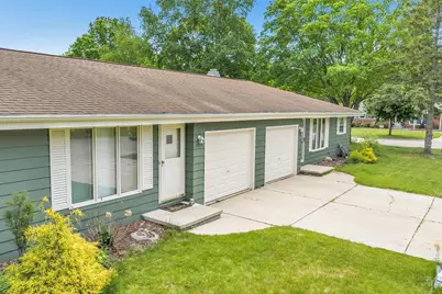 1715 Edgehill Drive, Green Bay, WI 54304 - Photo 3