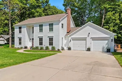 2595 Edgewood Lane, Green Bay, WI 54302 - Photo 1