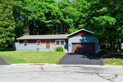462 N 7th Place, Sturgeon Bay, WI 54235 - Photo 1