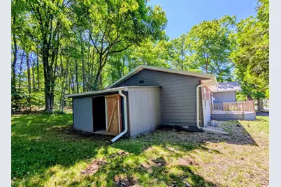 462 N 7th Place, Sturgeon Bay, WI 54235 - Photo 3