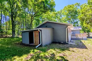 462 N 7th Pl, Sturgeon Bay, WI 54235 - Photo 3