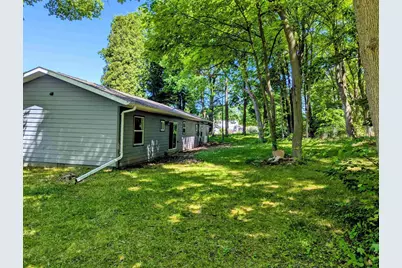 462 N 7th Place, Sturgeon Bay, WI 54235 - Photo 5