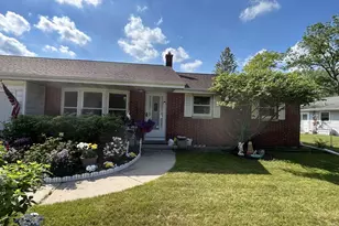 2276 Shady Ln, Green Bay, WI 54313 - Photo 23