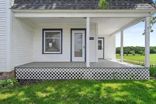 418 S Cecil St, Bonduel, WI 54107 - Photo 3