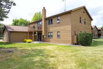 930 Manor Drive #63, Neenah, WI 54956 - Photo 3