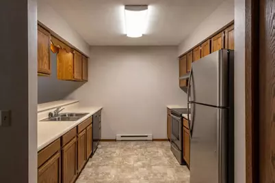 930 Manor Drive #63, Neenah, WI 54956 - Photo 11