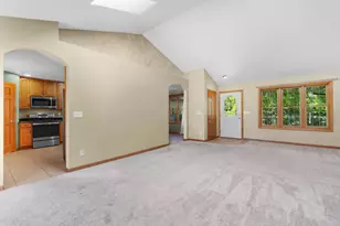 N2672 Butternut Rd, Hortonville, WI 54944 - Photo 7
