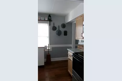 921 Liberty Street, Green Bay, WI 54304 - Photo 13
