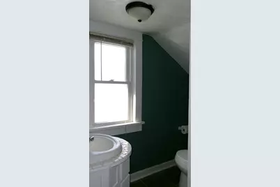 921 Liberty Street, Green Bay, WI 54304 - Photo 17