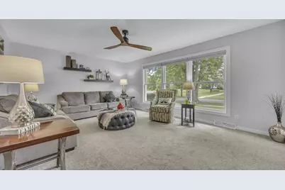 908 Meadow Lane, Fond du Lac, WI 54935 - Photo 5