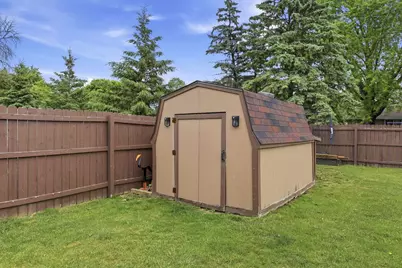 3236 S Whip Poor Will Lane, Appleton, WI 54915 - Photo 5