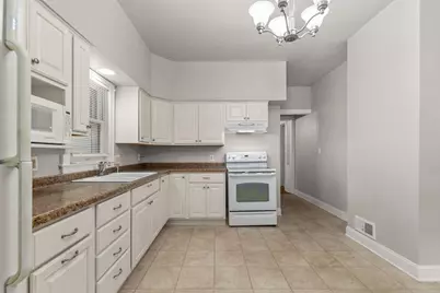 719 S State Street, Appleton, WI 54911 - Photo 5