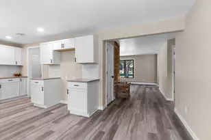 237 S Clay St, De Pere, WI 54115 - Photo 15