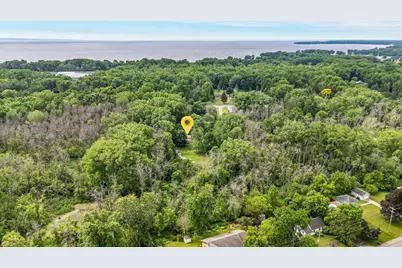 825 Welcome Road, Menasha, WI 54952 - Photo 17