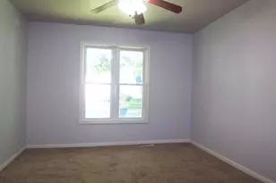 1214 S Greenwood Ave, Green Bay, WI 54304 - Photo 9
