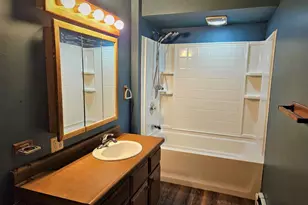 802 Ceape Ave, Oshkosh, WI 54901 - Photo 13