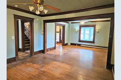 802 Ceape Avenue, Oshkosh, WI 54901 - Photo 3