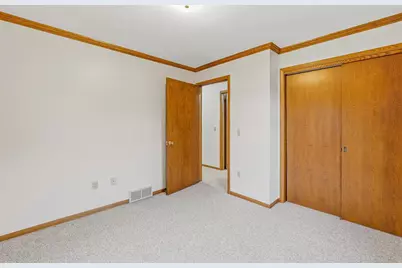 542 Wakefield Avenue, Fond du Lac, WI 54935 - Photo 15