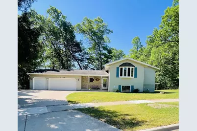 2769 Chief Hill Drive, Green Bay, WI 54313 - Photo 1
