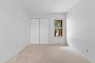 908 Georgia St, Oshkosh, WI 54902 - Photo 21