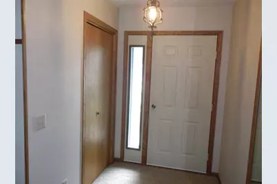 305 Riverview Drive, Marion, WI 54950 - Photo 7
