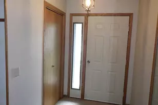 305 Riverview Dr, Marion, WI 54950 - Photo 7