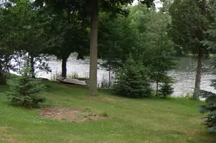 305 Riverview Dr, Marion, WI 54950 - Photo 23
