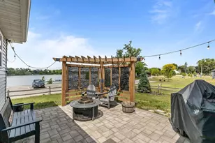 607 W 5th St, Shawano, WI 54166 - Photo 25