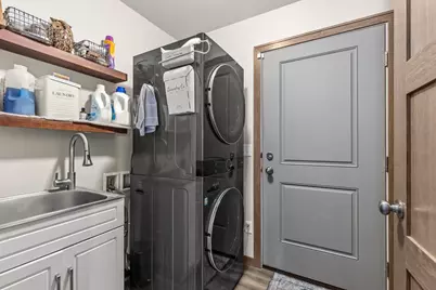 607 W 5th Street, Shawano, WI 54166 - Photo 23
