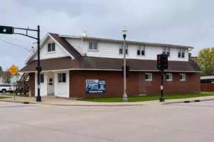 1522 Monroe St, Two Rivers, WI 54241 - Photo 1
