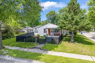 1200 S Greenwood Ave, Green Bay, WI 54304 - Photo 1