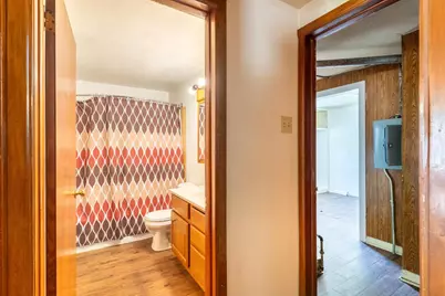 1200 S Greenwood Avenue, Green Bay, WI 54304 - Photo 9