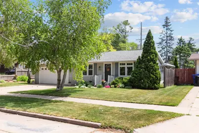 2416 N Elinor Street, Appleton, WI 54914 - Photo 1